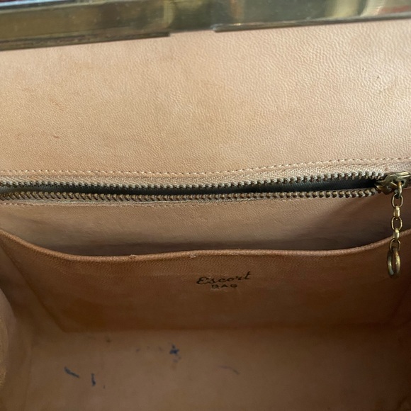 Vintage leather escort bag - Picture 9 of 10